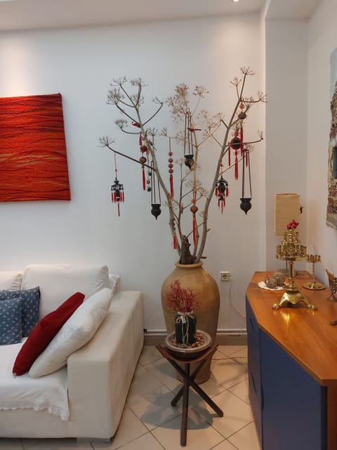 House, 2 Bedrooms, Smoking, Balcony | Dining room