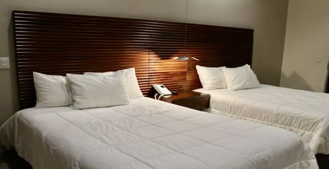 Superior Double Room | In-room safe, desk, laptop workspace, blackout drapes