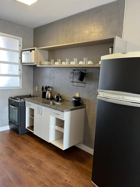 Apartment, 2 Bedrooms | Private kitchen