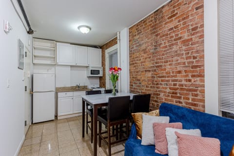 Apartment | Private kitchen | Full-size fridge, microwave, oven, stovetop