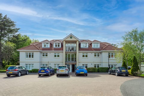 Panoramic Apartment, Private Bathroom, Garden View | Exterior