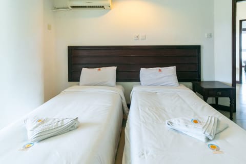 Standard Double or Twin Room, Balcony, Ocean View | Egyptian cotton sheets, premium bedding, memory foam beds, desk