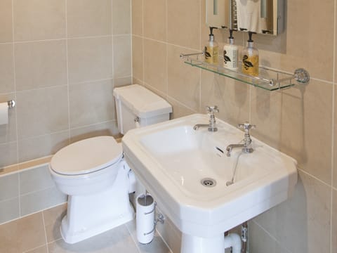 Double Room, Ensuite (Cerne ) | Bathroom