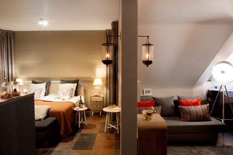 Suite, Sauna | Minibar, in-room safe, desk, soundproofing