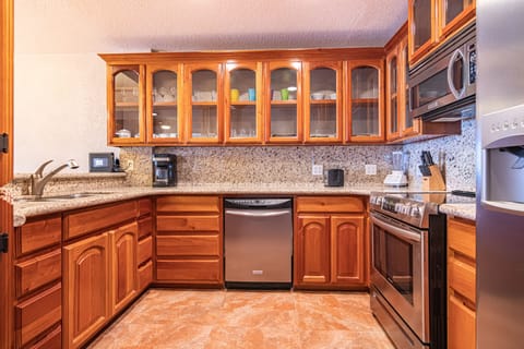 Exclusive Villa | Private kitchen | Full-size fridge, microwave, oven, stovetop