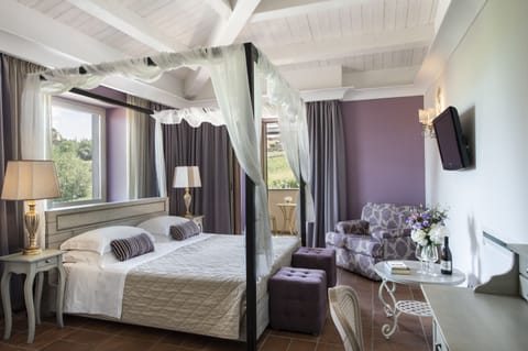 Suite, 1 King Bed, Hill View | Premium bedding, minibar, in-room safe, desk