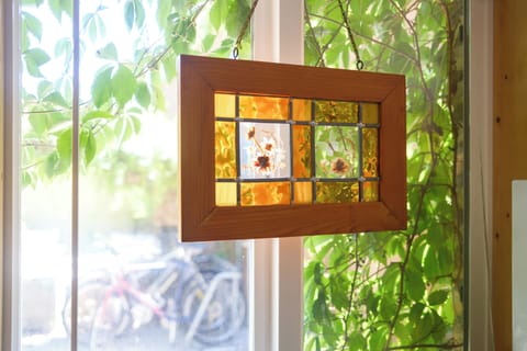 Deluxe Studio | Egyptian cotton sheets, premium bedding, down comforters, pillowtop beds