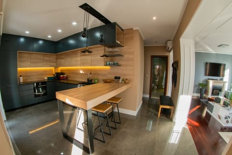 Exclusive Double Room | Private kitchen
