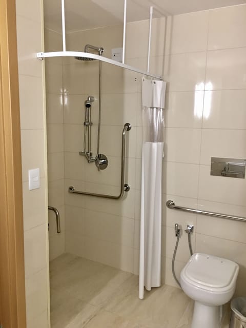 Superior Double Room, Accessible | Bathroom | Shower, towels, soap, toilet paper