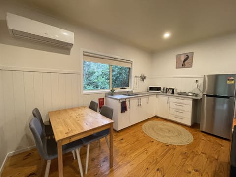 Superior Cottage | Private kitchen | Microwave, stovetop, espresso maker, coffee/tea maker