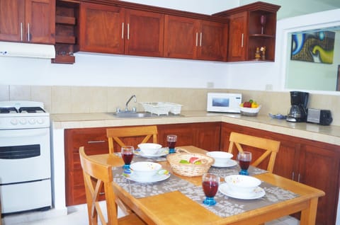 Junior Suite, 1 Bedroom, Kitchen, Garden Area | Private kitchen