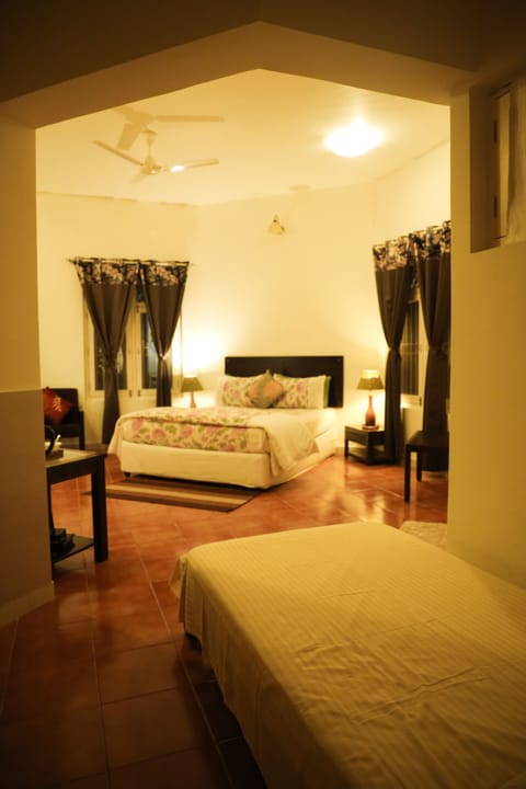 Deluxe Double Room | Extra beds