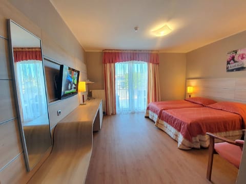 Superior Double Room | Free WiFi, bed sheets