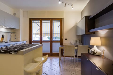 Classic Apartment | Living area | 32-inch flat-screen TV with digital channels, TV