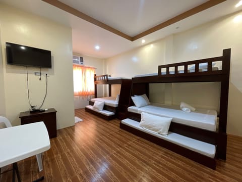 Economy Room | Free WiFi, bed sheets