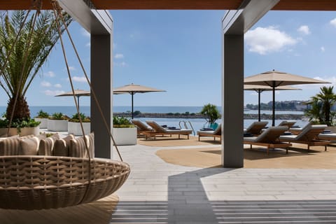 Indoor pool, seasonal outdoor pool