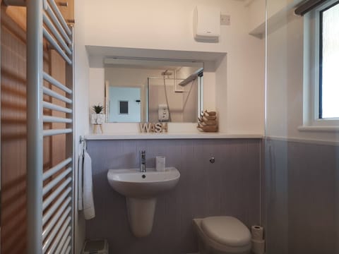 Standard Studio, Private Bathroom | Bathroom