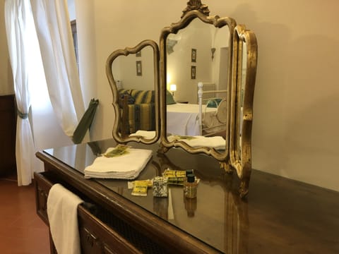 Superior Condo | In-room safe, individually furnished, soundproofing, free WiFi