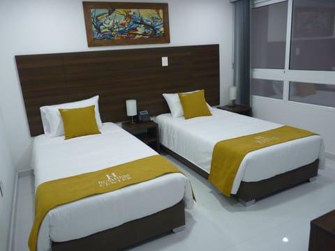 Executive Double Room, Multiple Bedrooms | Premium bedding, down comforters, individually furnished, desk