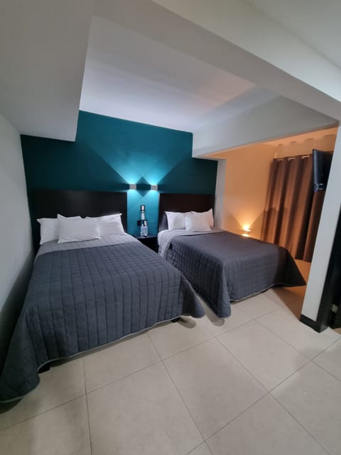 Standard Double Room | Free WiFi, bed sheets