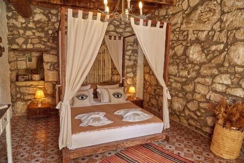 Standard Double Room | Premium bedding, individually decorated, free WiFi, bed sheets