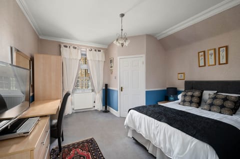 Double Room | Individually decorated, individually furnished, desk, free WiFi