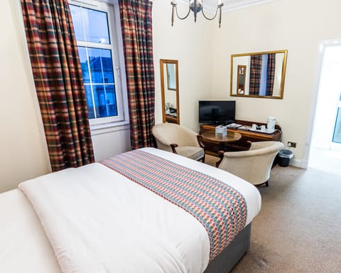 Deluxe Room, 1 Double Bed | Desk, laptop workspace, iron/ironing board, free WiFi