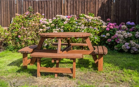 House | Property grounds