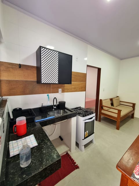 Standard Room | Private kitchen | Microwave, oven, cookware/dishes/utensils