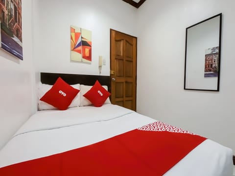 Standard Double Room | Bed sheets