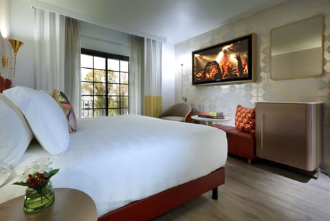 Classic Room | Premium bedding, memory foam beds, minibar, in-room safe