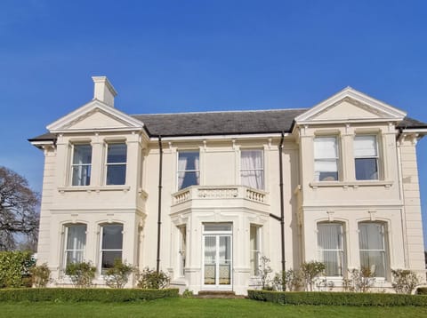 House, Multiple Bedrooms, Patio | Exterior