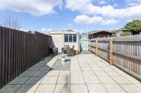 House, Private Bathroom, Mountain View | Garden