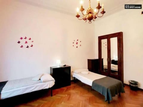 Down comforters, blackout drapes, iron/ironing board, free WiFi