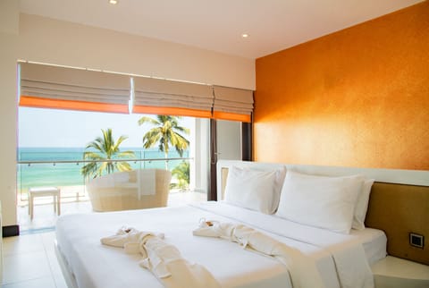 Double Room | Premium bedding, down comforters, pillowtop beds, minibar