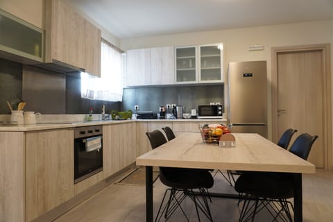 Apartment | Private kitchen | Fridge, microwave, oven, stovetop