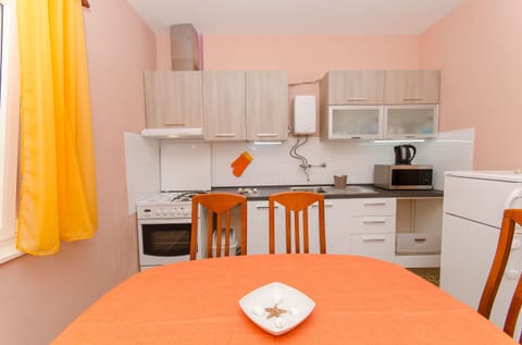 Apartment (A1) | Private kitchen