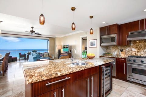 Condo, 3 Bedrooms, Balcony, Ocean View (HKH-925) | Private kitchen | Fridge, microwave, oven, highchair