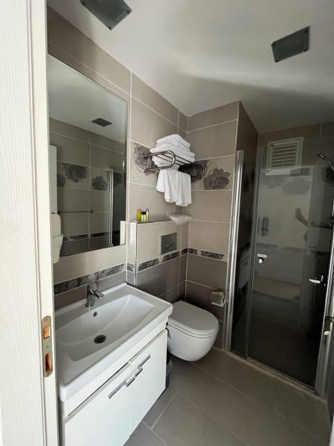 Deluxe Room, Garden Area | Premium bedding, down comforters, memory foam beds, rollaway beds