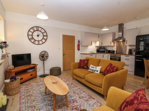 Cottage | Living area