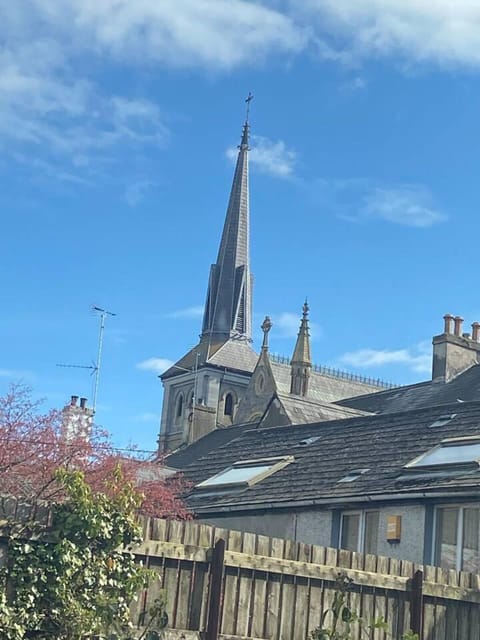 House | Miscellaneous