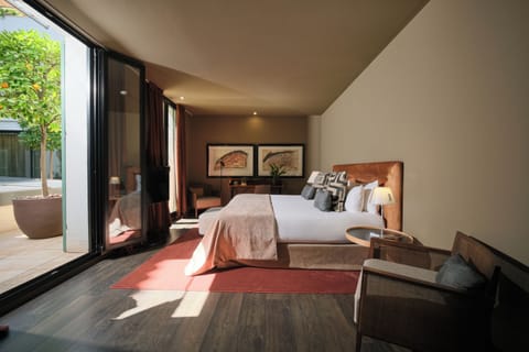 Junior Suite | Premium bedding, minibar, in-room safe, desk