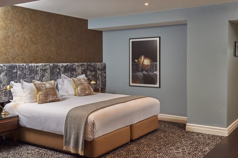 Classic Double Room | Egyptian cotton sheets, premium bedding, in-room safe, desk