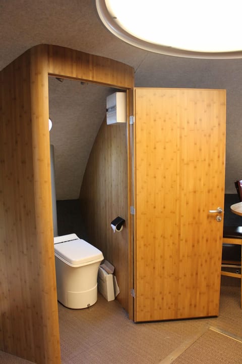 The UFO | Bathroom | Bathrobes, towels