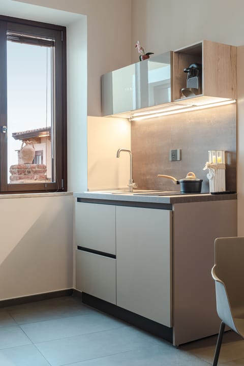 Superior Apartment, Ensuite (CASTELLO) | Private kitchen