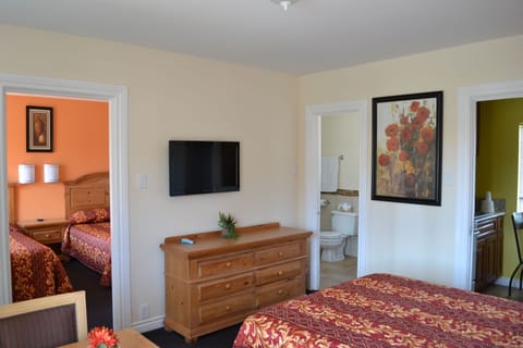 Family Room, 2 Bedrooms, Kitchen | Desk, iron/ironing board, free WiFi, bed sheets