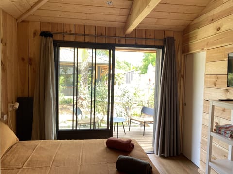 Traditional Double Room, Private Bathroom, Pool View (Petite Villa ch 707)