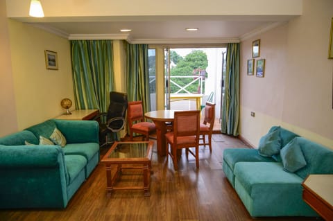 Deluxe Double Room, Accessible | Desk, free WiFi, bed sheets