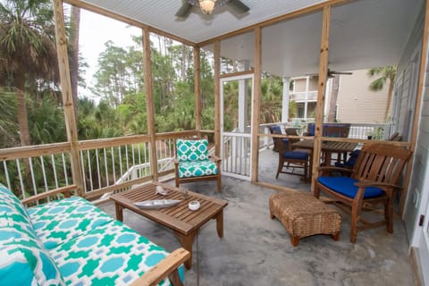 House, Multiple Beds, Kitchen | Balcony view