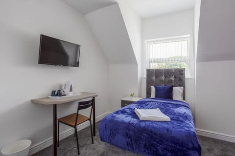Standard Double Room, 1 Double Bed, Non Smoking, Ensuite | Free WiFi, bed sheets